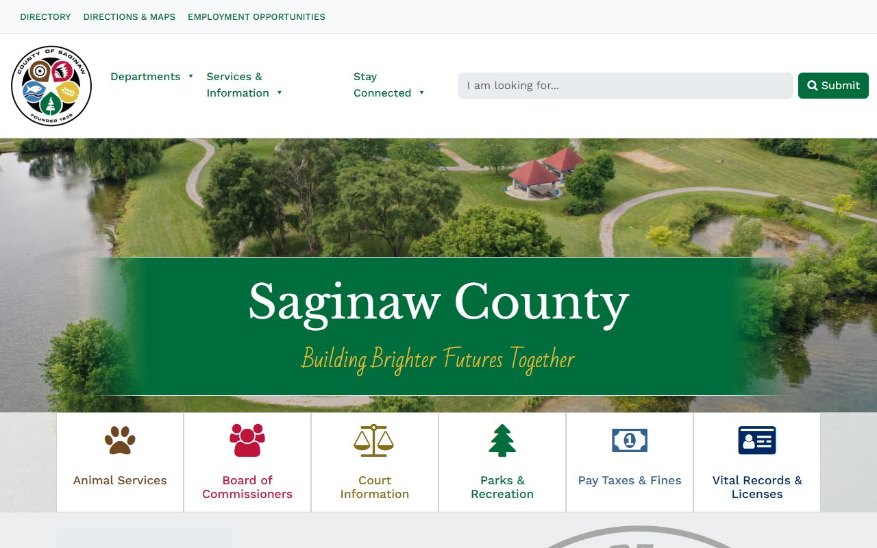 Saginaw County homepage linking to court records and case search